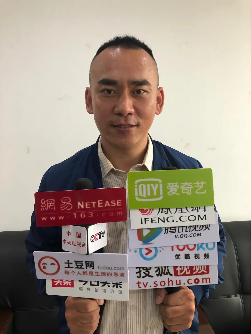 刘东健，魅力之星，塑造无数经典角色的演员之光